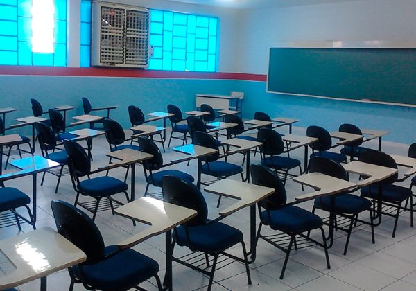 Climatizador em Escola