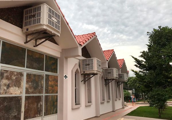 Climatizador em Igreja