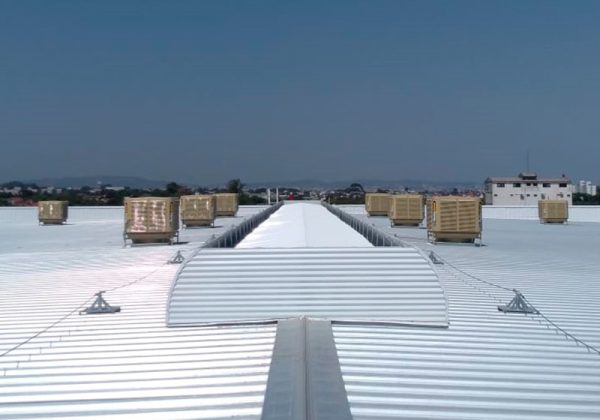 Climatizador de Teto em Indústria