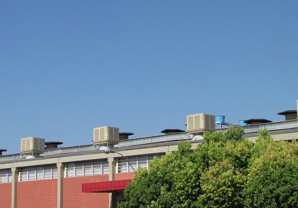 Climatizador de Teto em Indústria